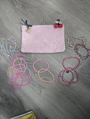 Womans Stretch Braclet Lot